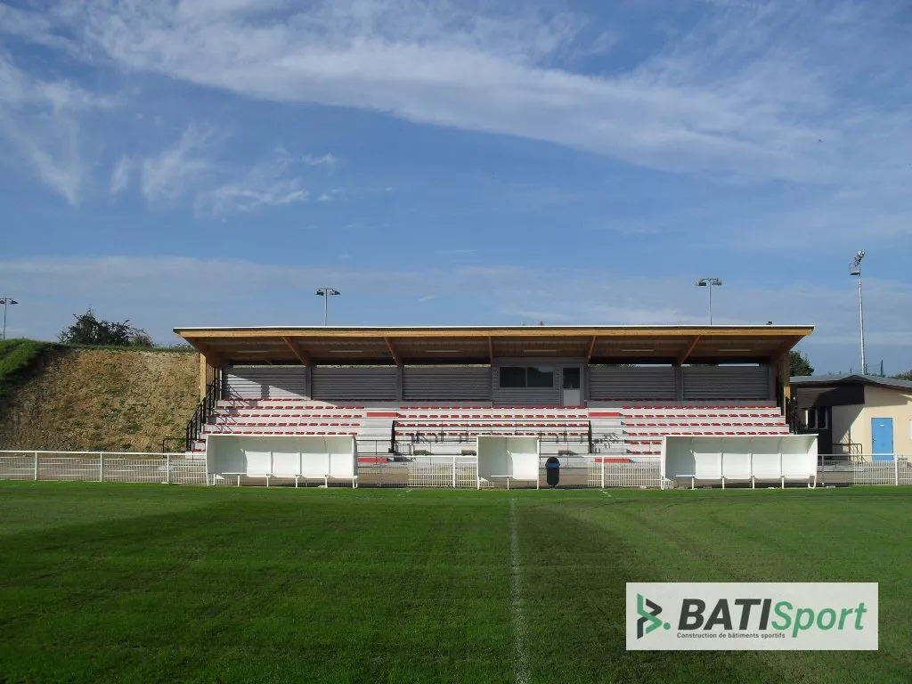 Construction tribune modulaire fleury merogis wm.