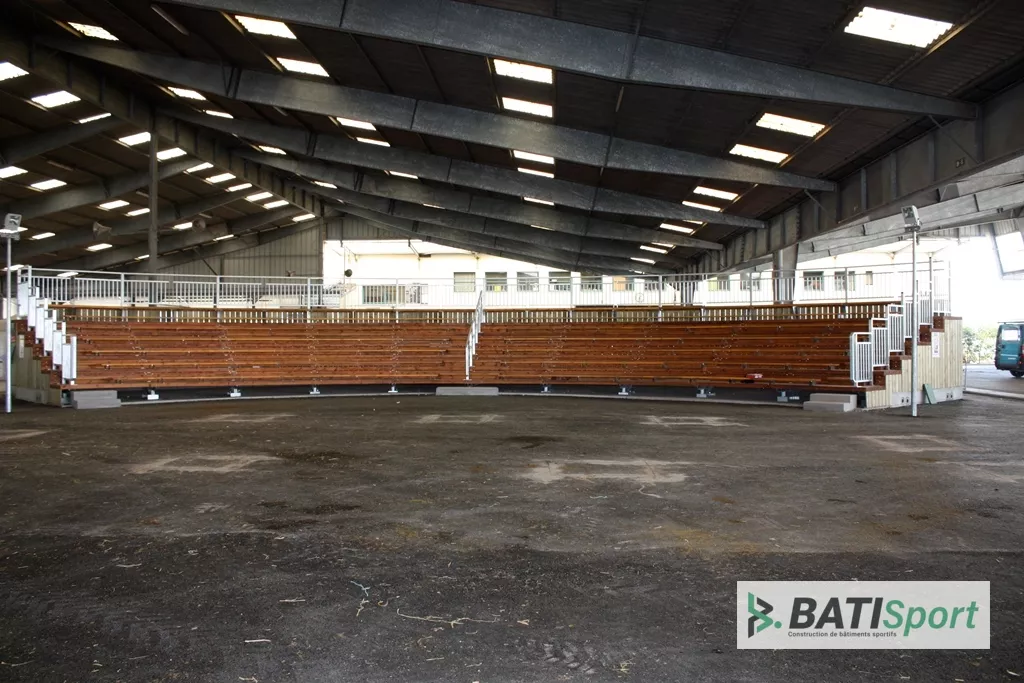 Construction gradins marche parthenay 2 wm.