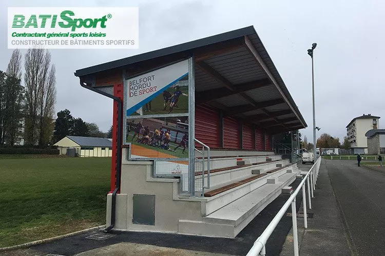 Cote gauche tribune de stade a belfort.