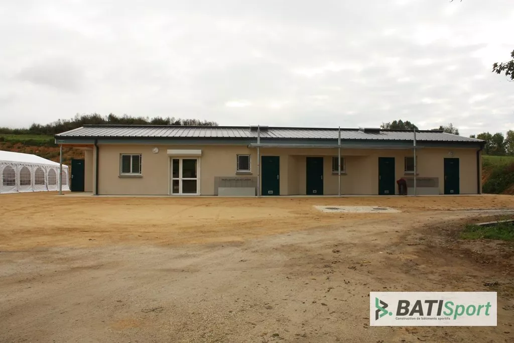 Exterieur vestiaires modulaires industrialises balan.