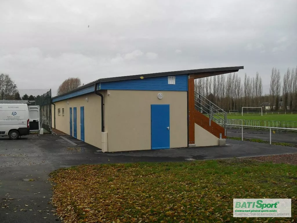 Tribunes vestiaires bouchain.